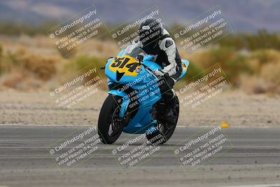 media/Jan-20-2024-CVMA (Sat) [[ddb8bc1f3d]]/Race 10 Amateur Supersport Middleweight/
